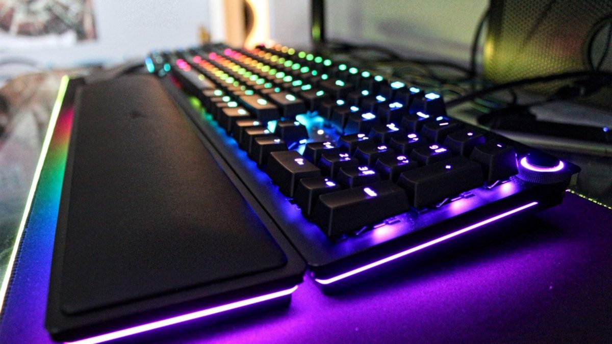 All About Razer Huntsman Elite