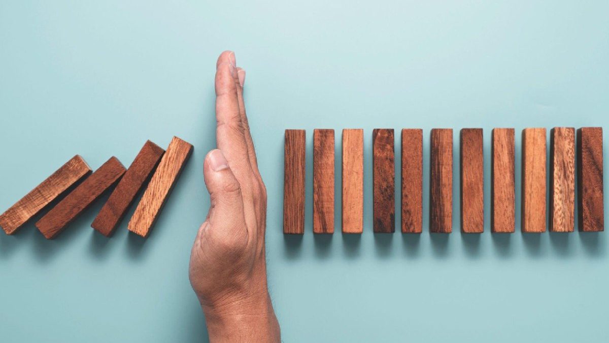 Why Do Trading Strategies Stop Working?