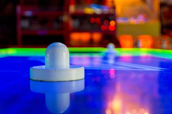 Schwarzlicht Minigolf Auf 18 Loch Platz – Einkaufszentrum Wafi Dubai