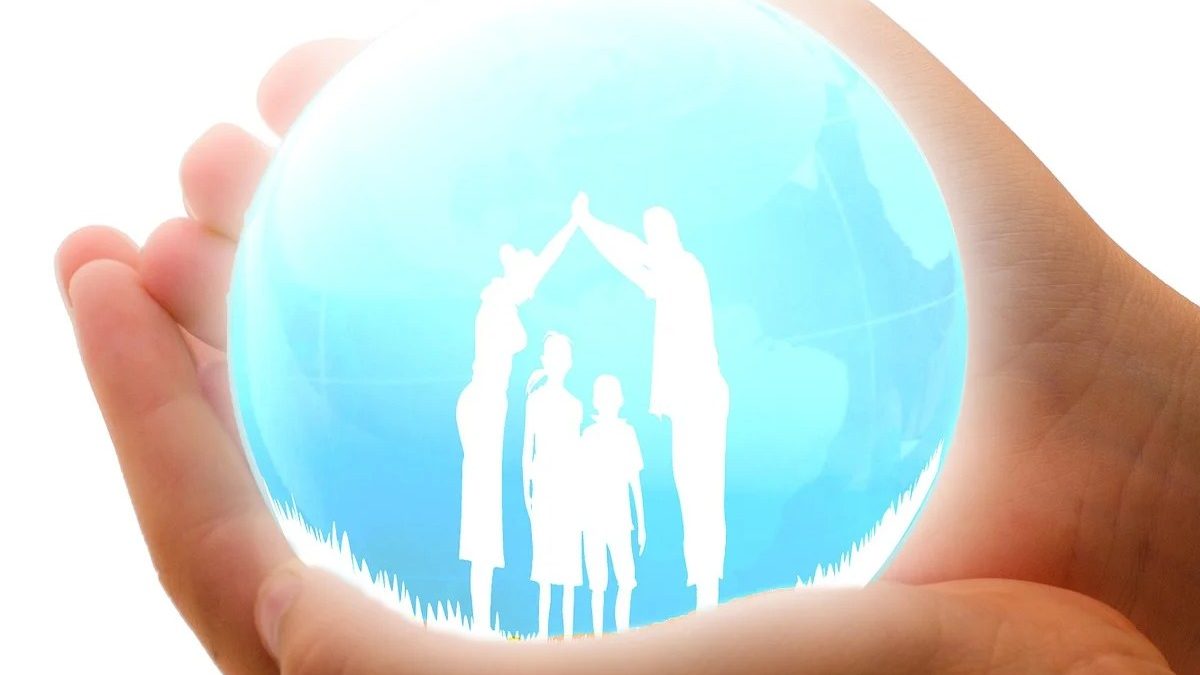 Comparing Life Insurance Plans: Which One Fits Your Needs?