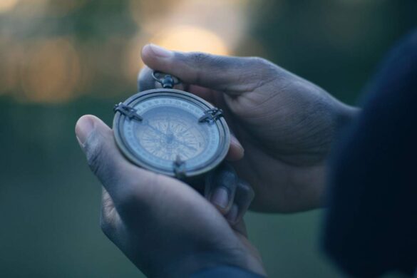 Full Guide for Best Compass Watches